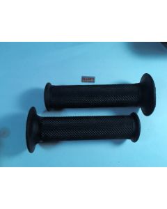 1124.82 - Dakar Lunga' Closed Grips (Used on 515.03)