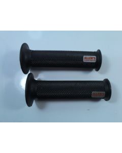 1128.82 - Dakar Lunga' Open Grips (Diamond pattern, long, open)