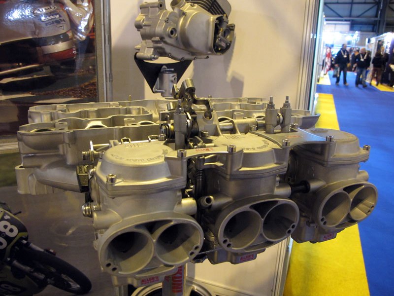 At the NEC January 2012 Z1300 Head and OEM BSW Carburettors